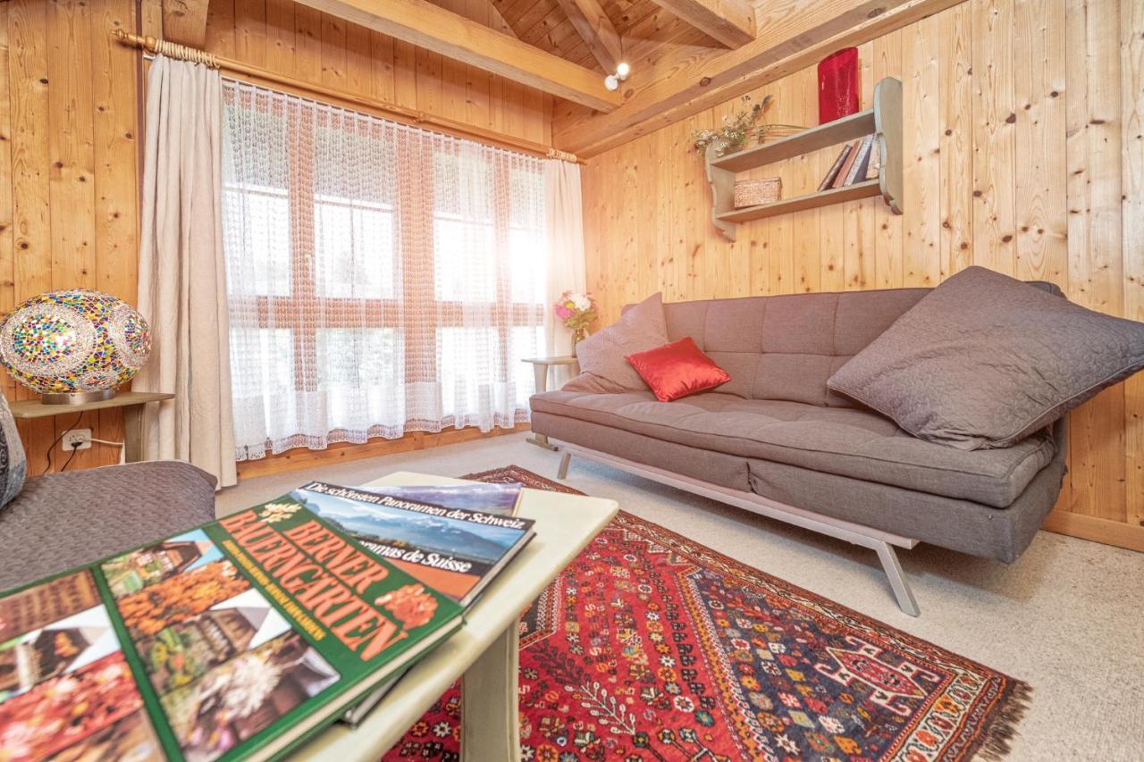 Bnb Deheimelig Huttwil エクステリア 写真